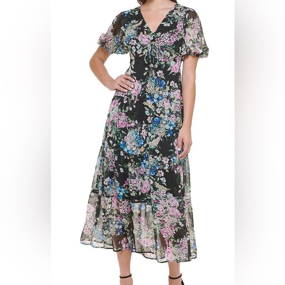 Kensie Dresses & Skirts - kensie Women’s Size 8 Maxi Dress Black Purple Floral Metallic Accents Keyhole